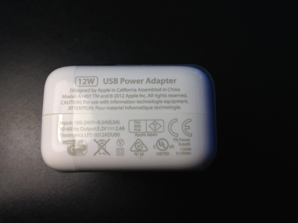 fake Apple A1401 charger