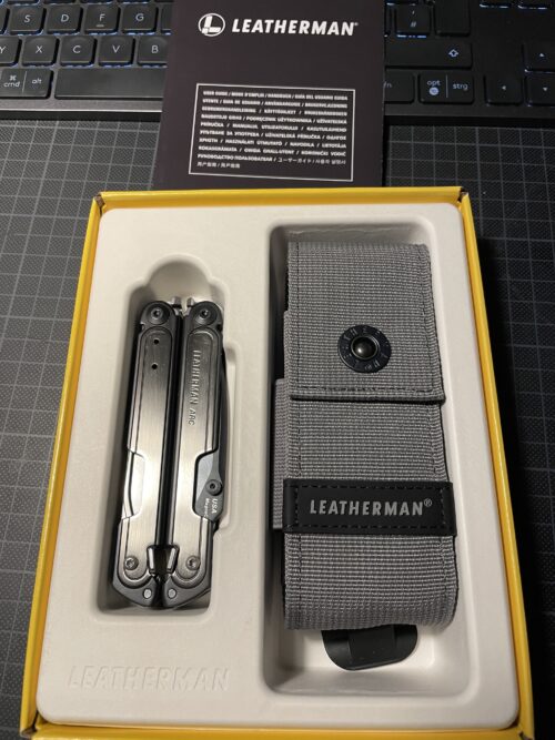 opened Leatherman Arc box