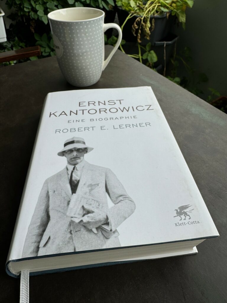 Robert E. Lerner "Ernst Kantorowicz"